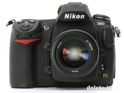Nikon D800 -     